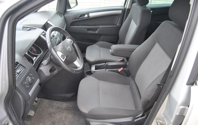 Opel Zafira cena 13900 przebieg: 339357, rok produkcji 2012 z Mogilno małe 301